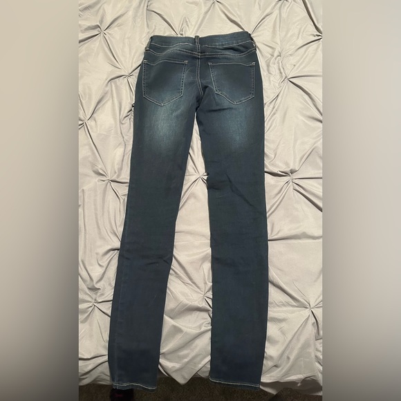 Dark Wash So Jeans - Picture 2 of 3